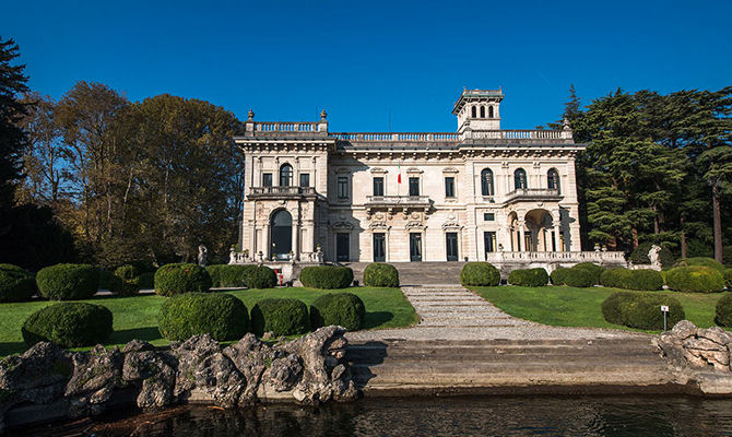 Lago di Como, veduta di Villa Erba<br>