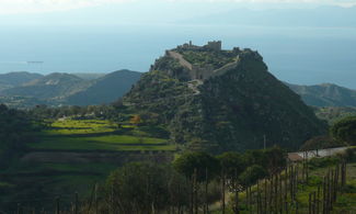 Calabria da scoprire: il Castello di Sant’Aniceto