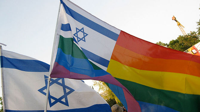Bandiere al Tel Aviv Gay Pride