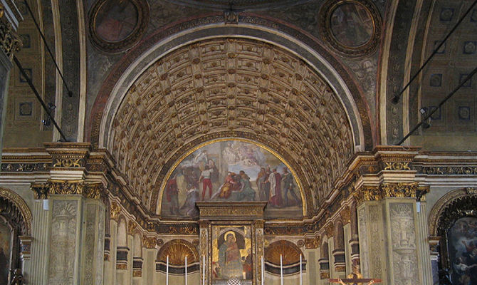 Milano, interno chiesa di San Satiro